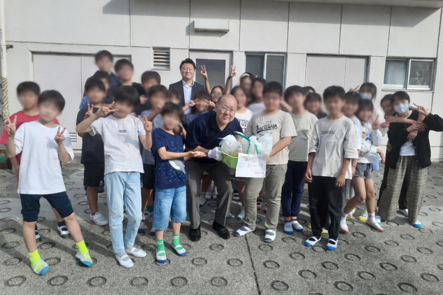 藤が丘小学校での活動